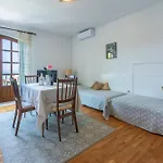 Ivan Appartement *
